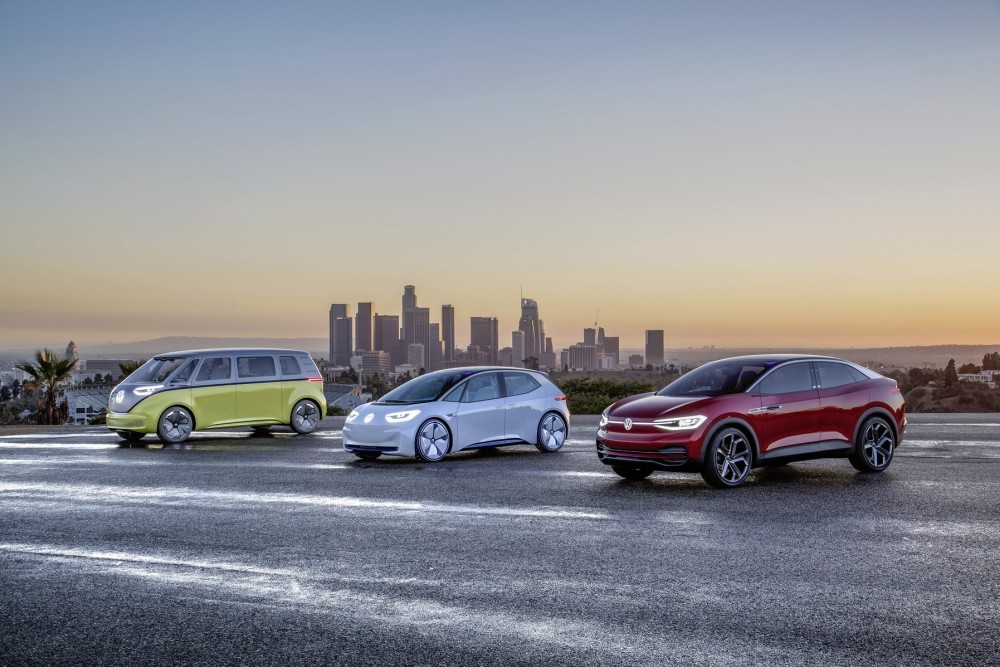 Volkswagen ID. BUZZ, NEO, CROZZ
